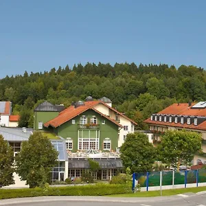 **** Hotel Bayerischer Hof Miesbach, Bw Premier Collection Tyskland